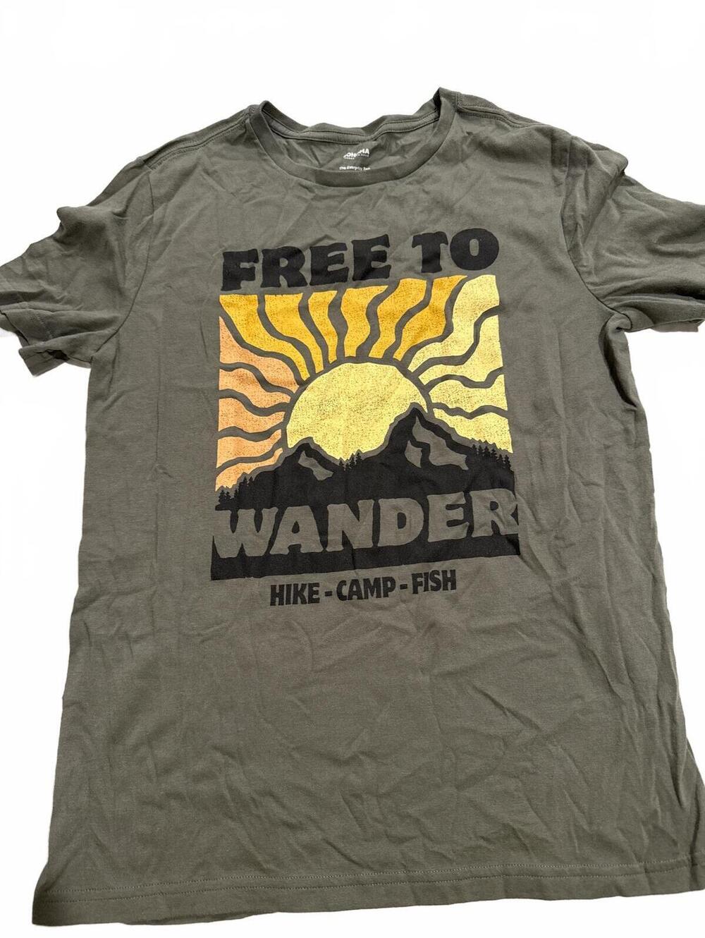 Free to Wonder Camping Fishing Graphic Tee - Kids XL